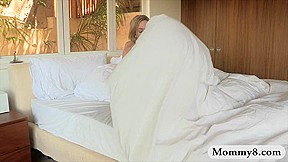 Beautiful stepmom having oral sex with teen 18+ couple in bed – FreePron.Org