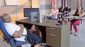 Black Teacher Sucked Off under His desk – FreePron.Org