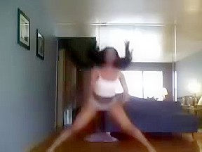 Black Teenie Twerks Her AMAZING Thick Ghetto Ass! – Ameman – FreePron.Org