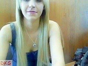 Blonde immature slut teases on a webcam – FreePron.Org