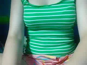 Busty amateur teen 18+ fingers her delicious pussy on chat – FreePron.Org