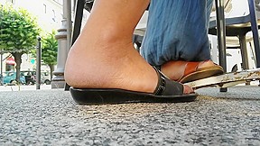 Candid sexy girl feet close up – FreePron.Org