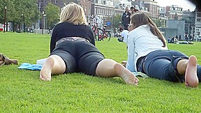 Caught in the Act of Filming Candid Feet and Soles – FreePron.Org