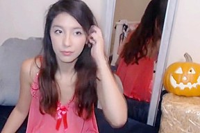 Cute babe shows her dark side and masturbate – FreePron.Org