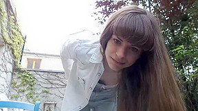 Having a sex chat in my back yard – FreePron.Org