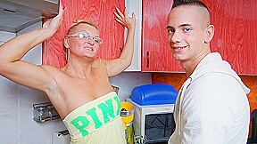 Horny Housewife Fucking In Her Kitchen – MatureNL – FreePron.Org