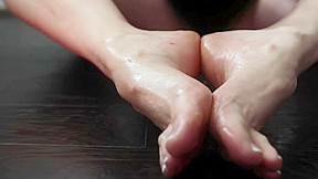Hot Candle Wax Lotion Foot Rub and Massage of Sexy High Arched Feet – FreePron.Org