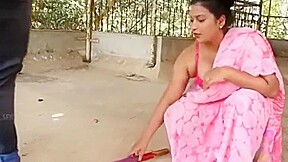 Indian aunty – FreePron.Org