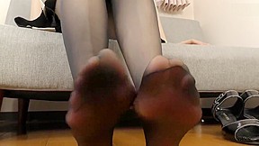 Japanese beautiful pantyhose feet – FreePron.Org