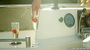 Licking Lesbians Outdoors Having Fun And Aroused Deeply – FreePron.Org