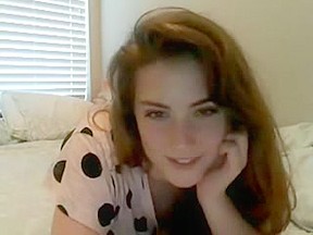 Lovely teen 18+ brunette shows her tiny tits – FreePron.Org