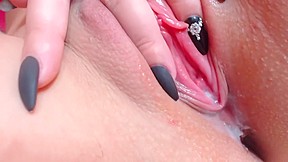 MFC EllectricGirl cumming,heels and close up – FreePron.Org