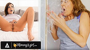 MOMMY S GIRL – Horny Adriana Chechik Accidentally SQUIRTS on Shocked Stepmom Elexis Monroe s Face – FreePron.Org