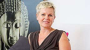 Mature Housewife Can’t Get Enough Of That Cock – MatureNL – FreePron.Org