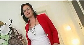 Mature slut toys her muff in big naturals porn – FreePron.Org