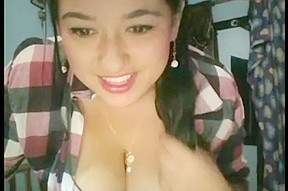 Milky Mama – FreePron.Org