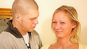 Naughty Housewife Sucking And Fucking – MatureNL – FreePron.Org