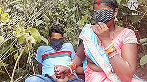 Randi Usha Bhabhi Ne Apne Boy Friend Ko Jungle Me Bulake Bahut Mast Chudwati H Sali Randi Bhabhi – FreePron.Org