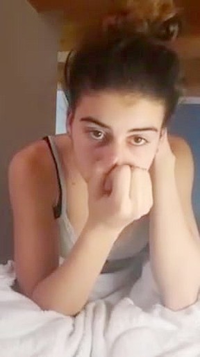 Sexy italian college girl on periscope – FreePron.Org
