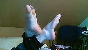Soles in the Pose! Wrinkled soles Size 8 feet foot fetish bare sexy toes! – FreePron.Org