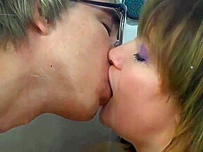 Step mom gets fisting – FreePron.Org