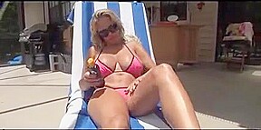 Stepmom Poolside Handjob. – FreePron.Org