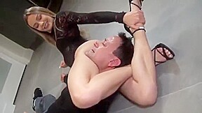 Teenage Assassin Headscissor – FreePron.Org