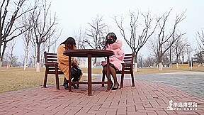 Two Chinese Girls Outside – FreePron.Org
