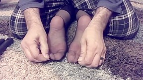 Wife’s Nylon Feet Tickled In Toes Cuffed – FreePron.Org