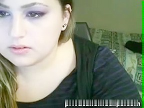 busty bulky immature flashing her curves on webcam – FreePron.Org