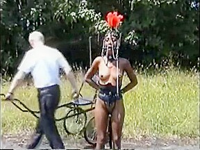 maria ponygirl in trainig outdoor – FreePron.Org