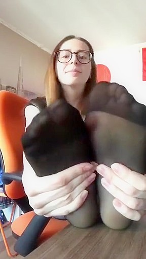 nylon feet footjob pantyhose sniffing nylon feet Step sisters 12 – FreePron.Org