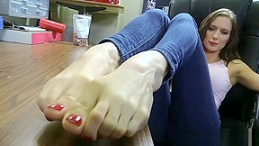 super hot FL street hooker makes u cum smelly stinky dirty flip flops feet – FreePron.Org